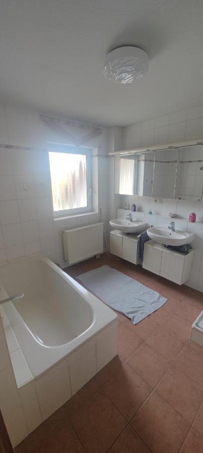 Ferienwohnung Zwischen Rhein Und Schwarzwald Bischweier المظهر الخارجي الصورة
